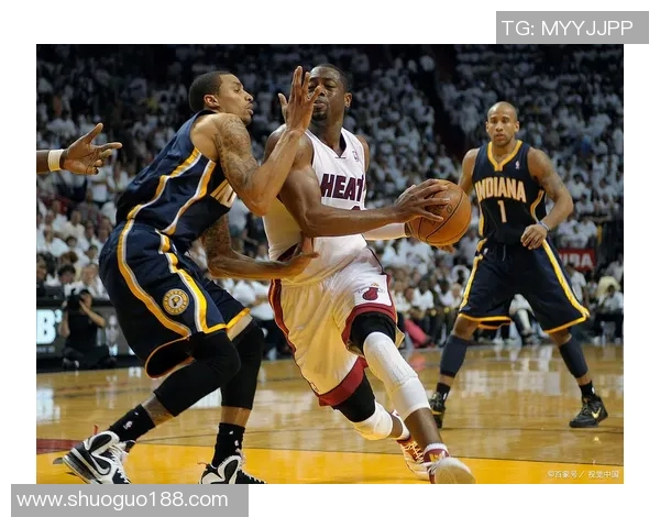 热火与勇士激战第四节精彩录像回放分析与精彩瞬间回顾